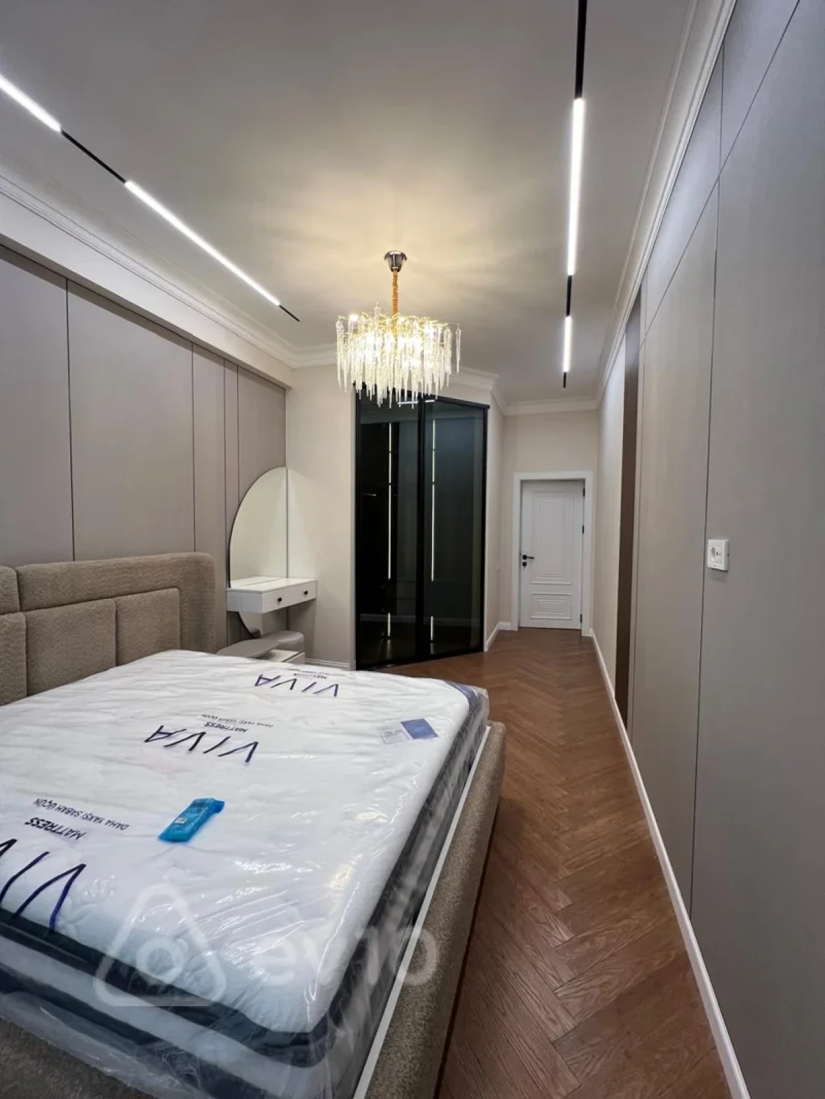 Kirayə verilir 2 otaqlı yeni tikili 79 m²
