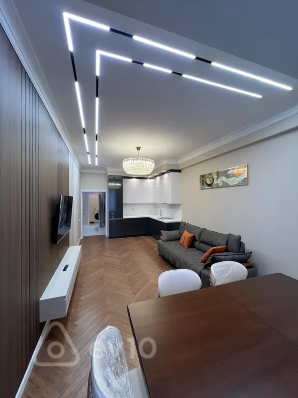 Kirayə verilir 2 otaqlı yeni tikili 79 m²