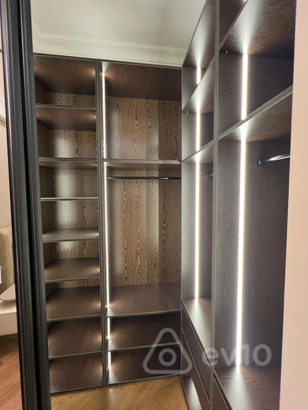 Kirayə verilir 2 otaqlı yeni tikili 79 m²