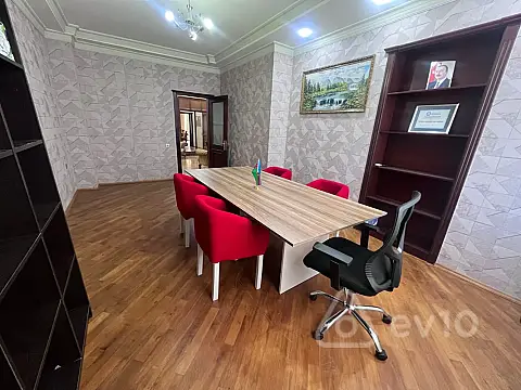 Kirayə verilir 4 otaqlı ofis 250 m² — Bakı, Nəsimi 4 otaq 250.00 m²