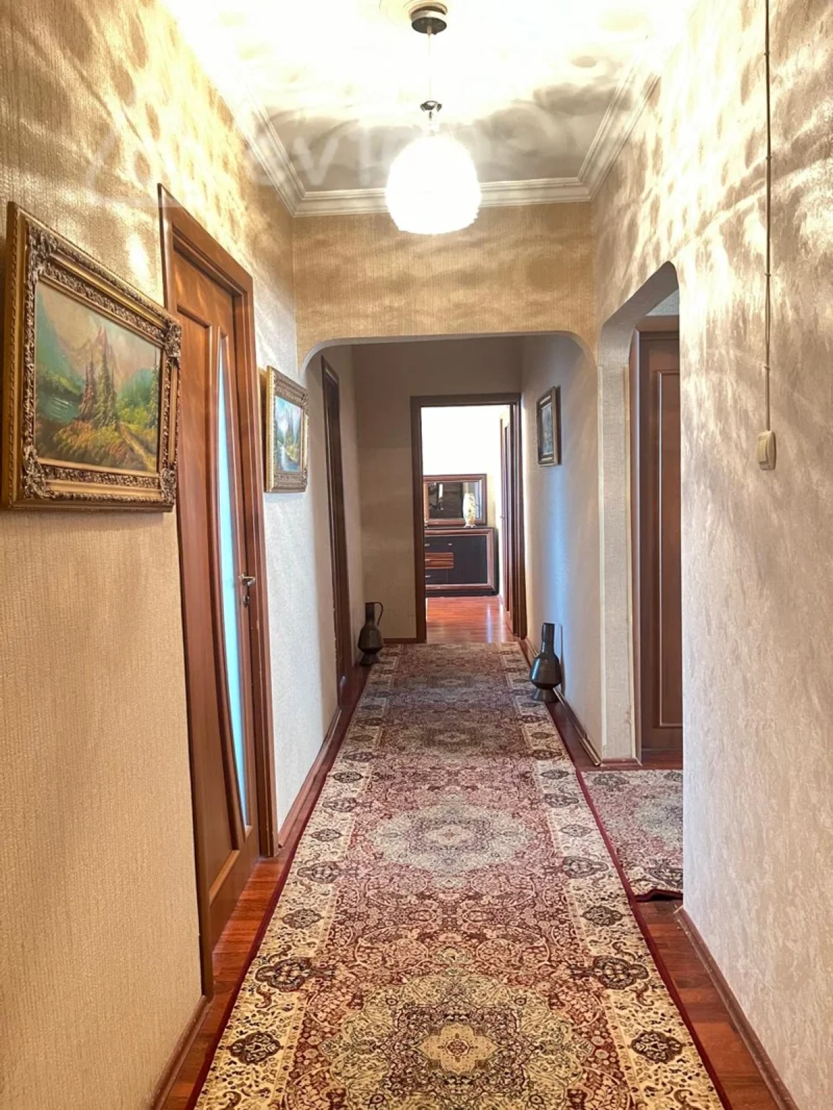 Satılır 5 otaqlı köhnə tikili 116 m²