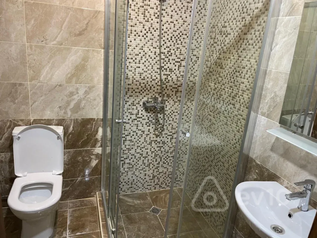 Kirayə verilir 2 otaqlı yeni tikili 63 m²