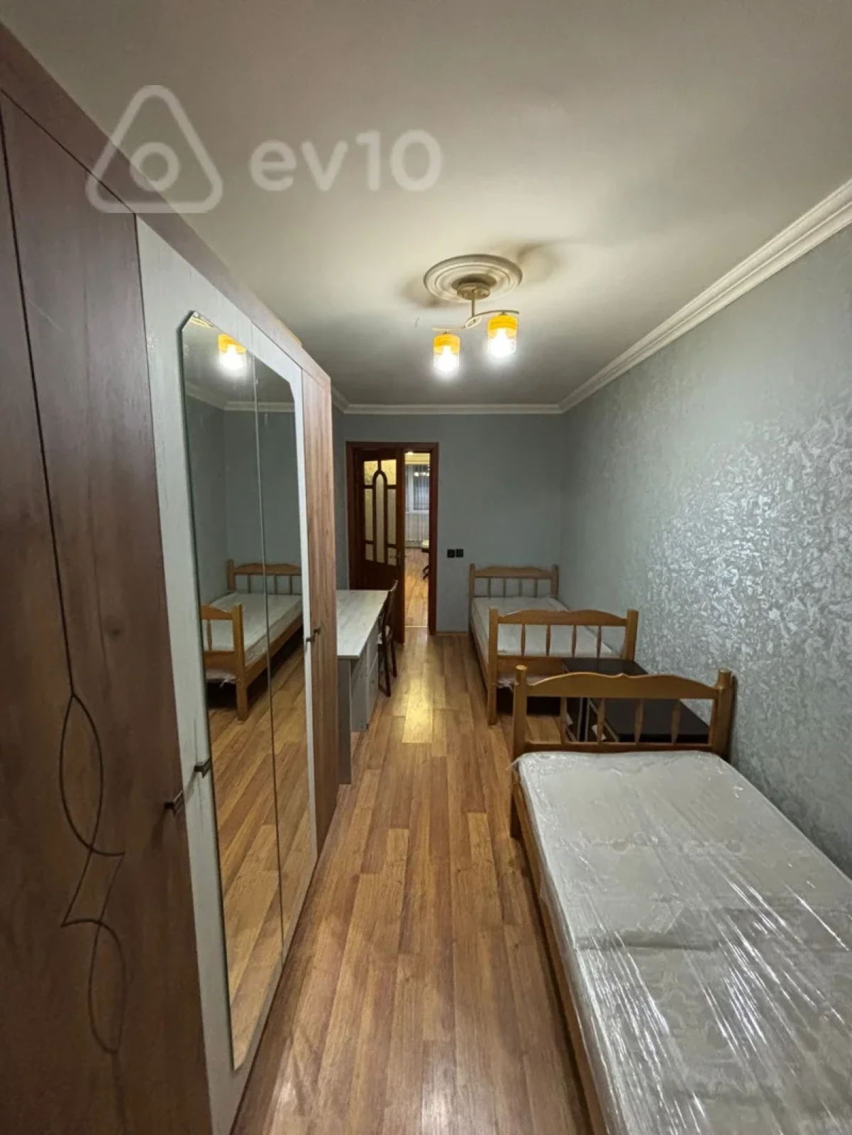 Kirayə verilir 3 otaqlı yeni tikili 90 m²