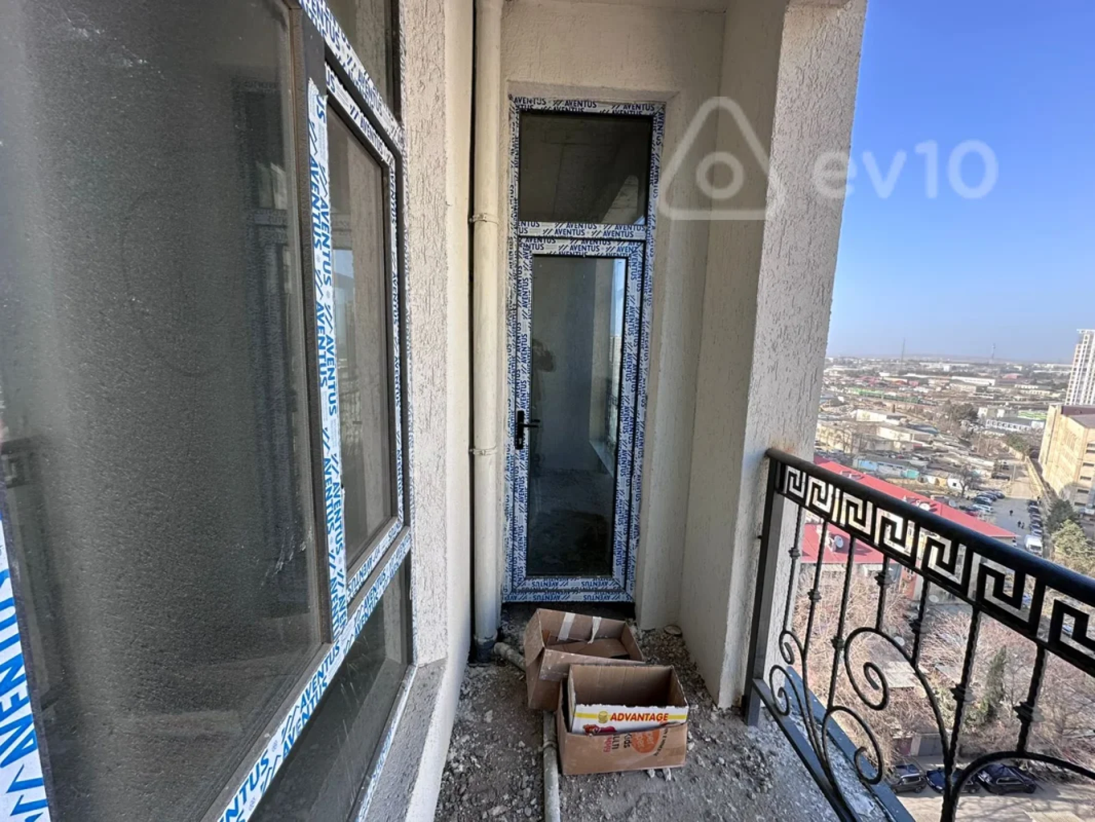 Satılır 2 otaqlı yeni tikili 68.5 m²