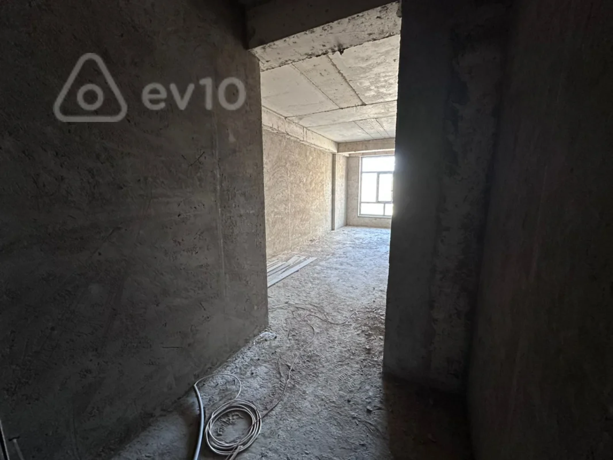 Satılır 2 otaqlı yeni tikili 68.5 m²