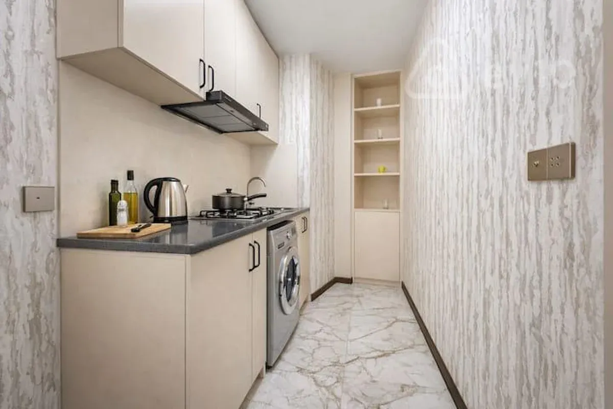 Kirayə verilir 3 otaqlı köhnə tikili 56 m²