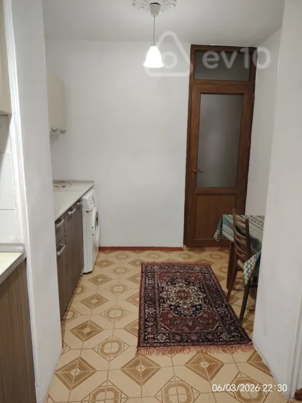 Kirayə verilir 3 otaqlı yeni tikili 70 m²