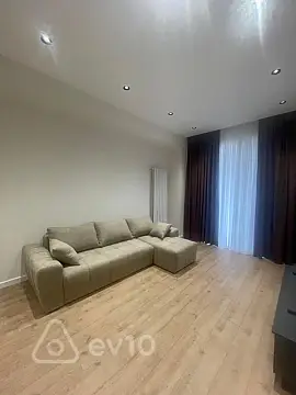 Kirayə verilir 2 otaqlı yeni tikili 117 m²