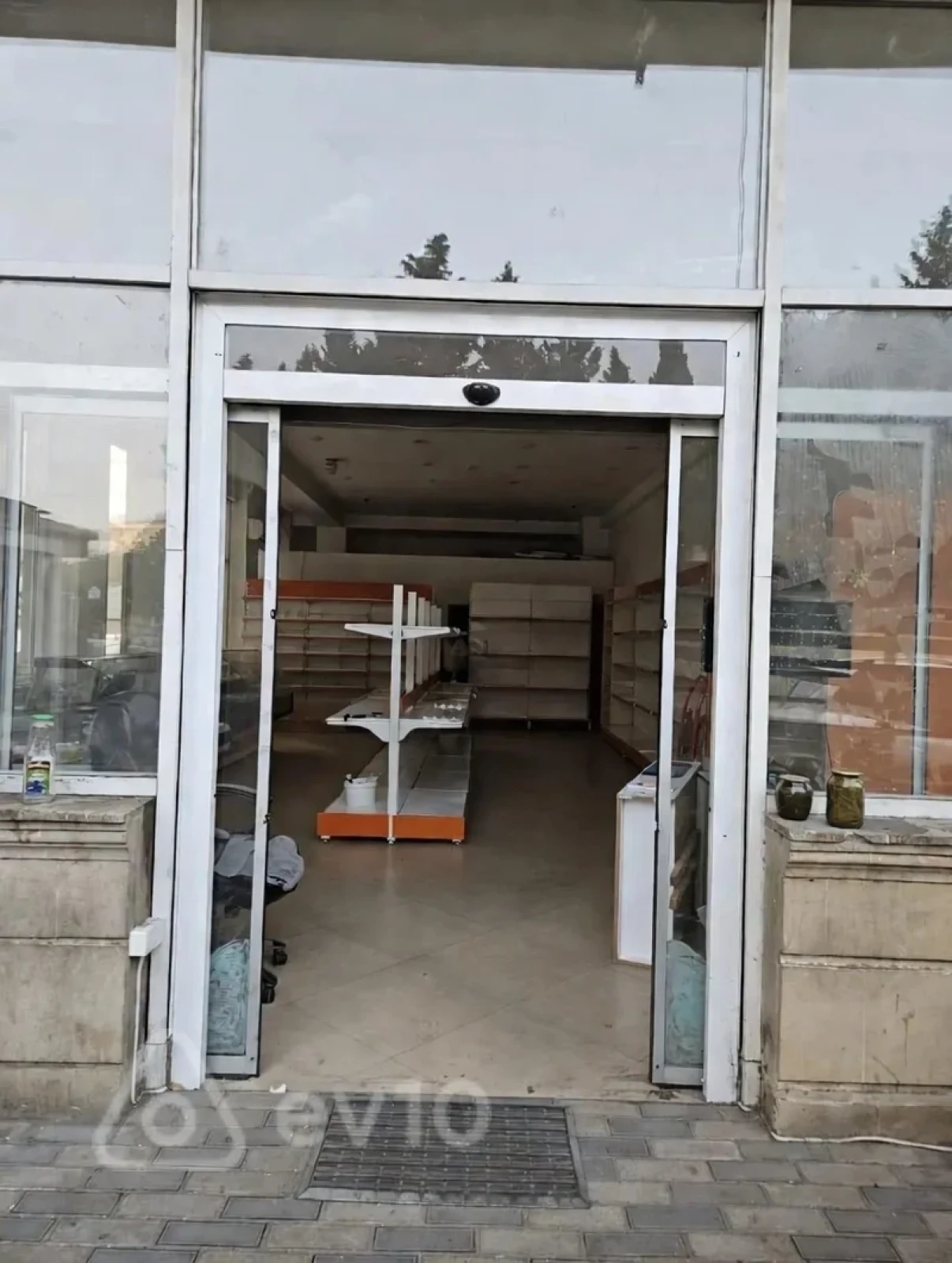 Kirayə verilir mənzil 100 m²