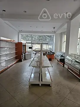 Kirayə verilir mənzil 100 m²