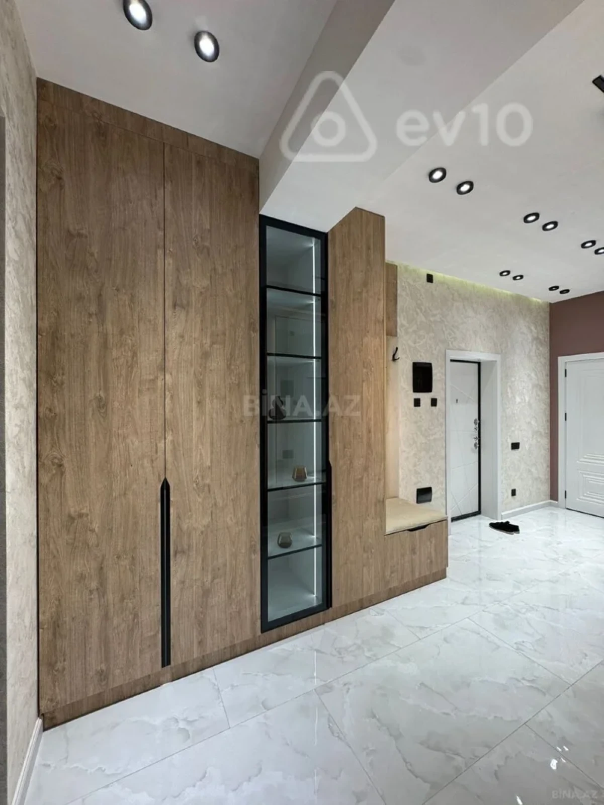 Kirayə verilir 3 otaqlı yeni tikili 97 m²