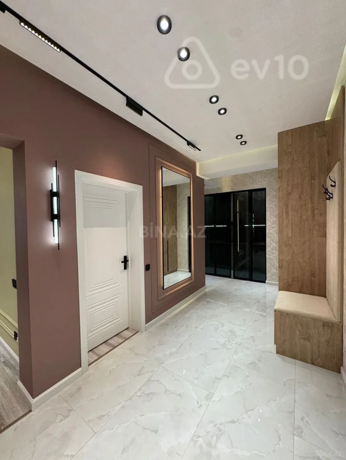 Kirayə verilir 3 otaqlı yeni tikili 97 m²