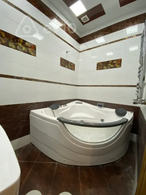 Kirayə verilir 3 otaqlı yeni tikili 115 m²