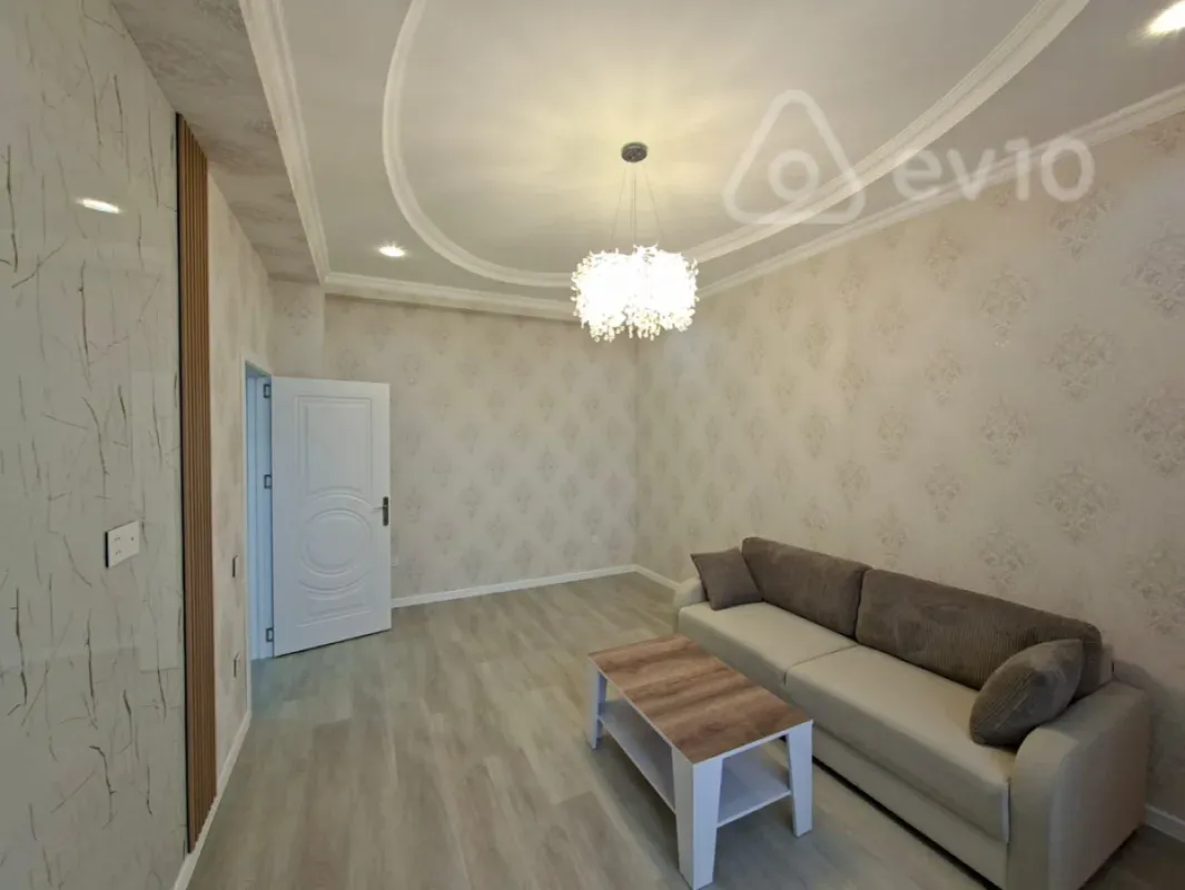Kirayə verilir 2 otaqlı yeni tikili 83 m²