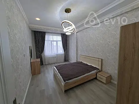Kirayə verilir 2 otaqlı yeni tikili 83 m²