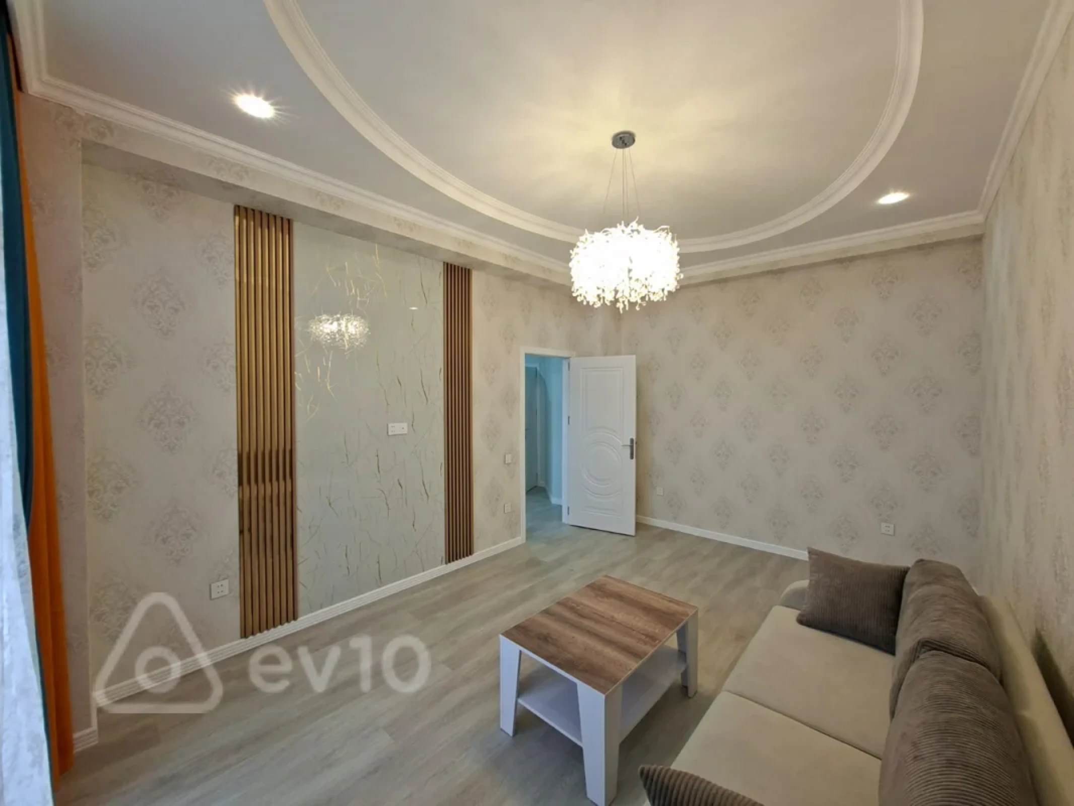 Kirayə verilir 2 otaqlı yeni tikili 83 m²