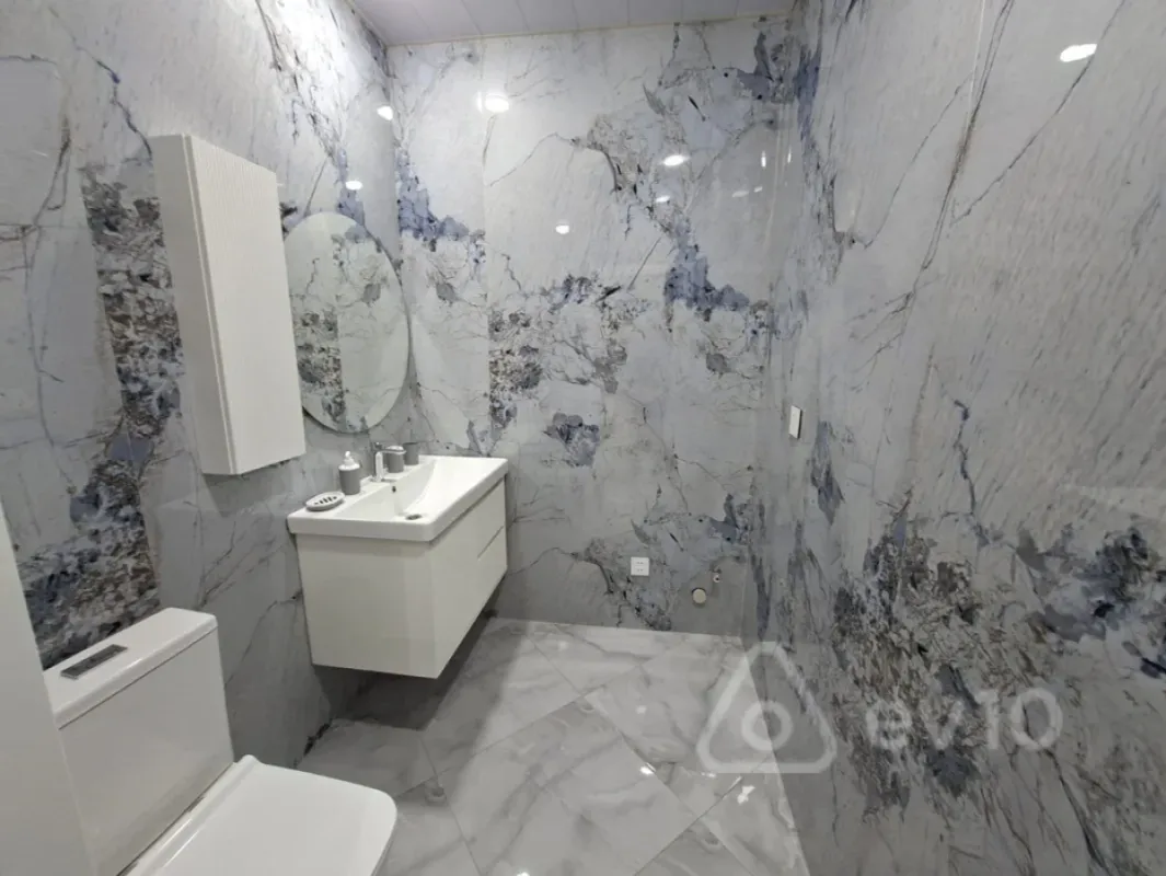 Kirayə verilir 2 otaqlı yeni tikili 83 m²