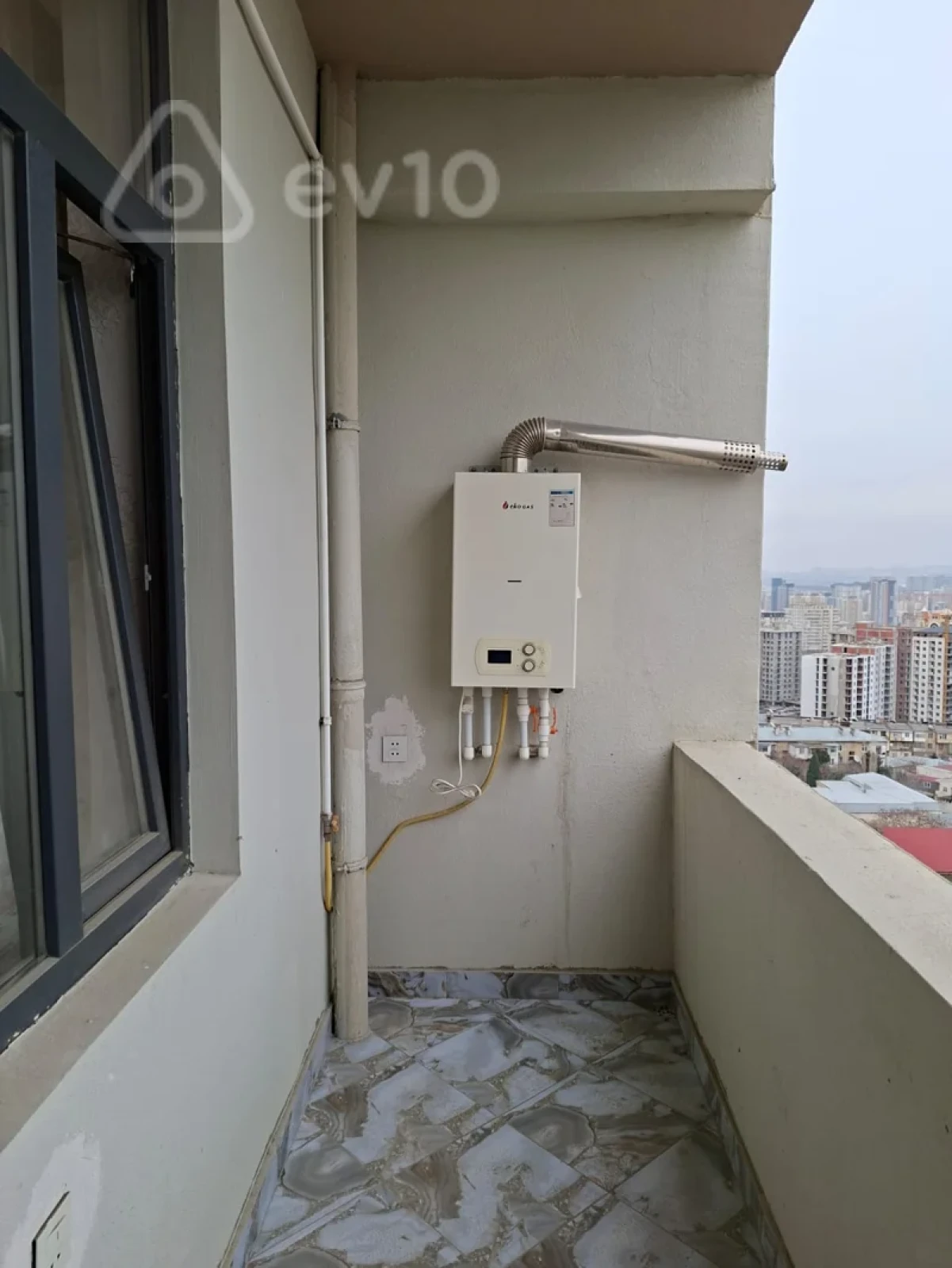 Kirayə verilir 2 otaqlı yeni tikili 83 m²