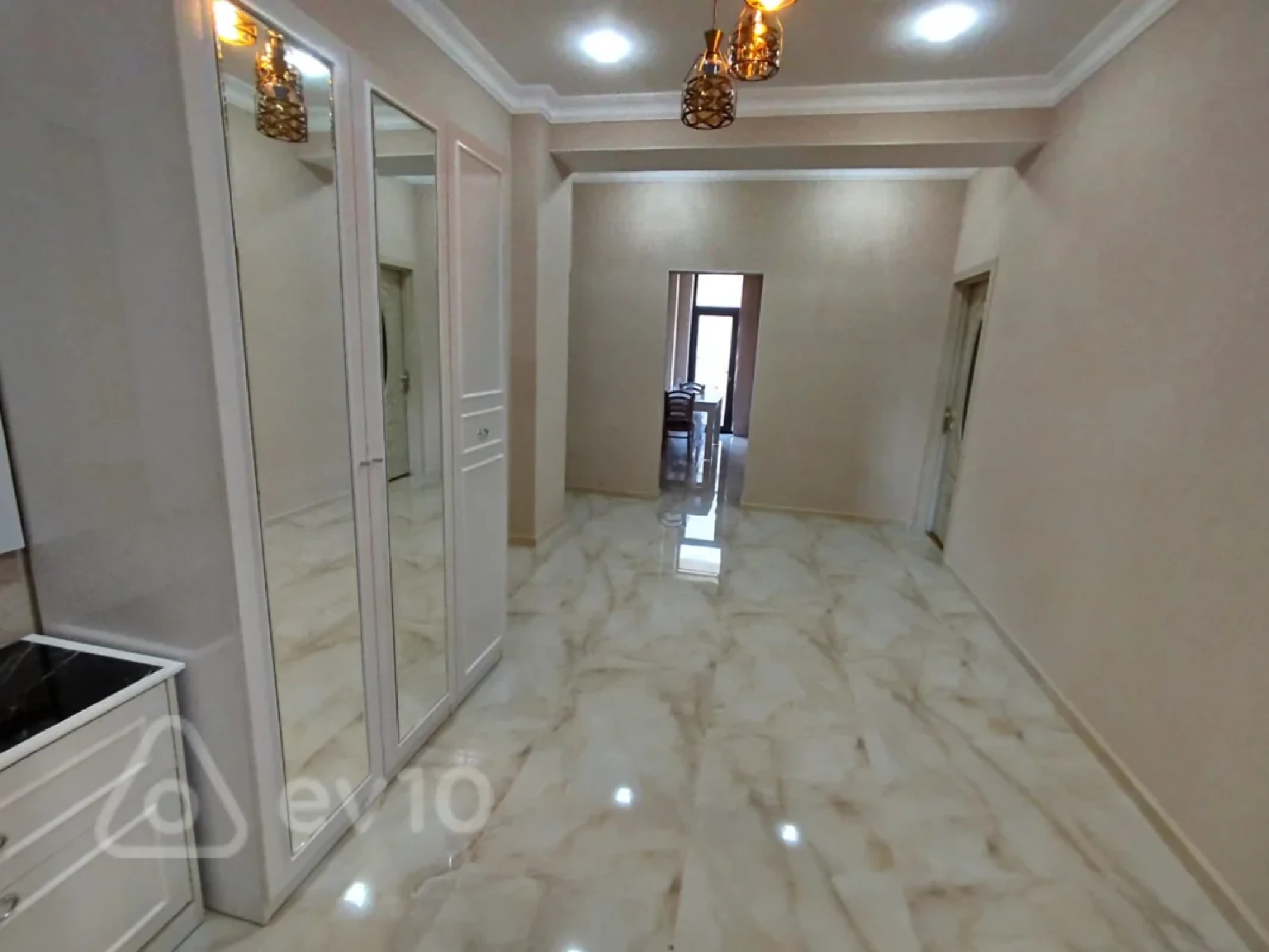 Kirayə verilir 3 otaqlı yeni tikili 125 m²