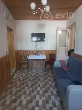 Kirayə verilir 2 otaqlı həyət evi 50 m²