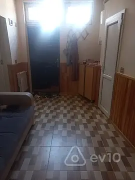 Kirayə verilir 2 otaqlı həyət evi 50 m²