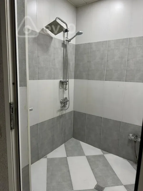 Kirayə verilir 2 otaqlı yeni tikili 50 m²