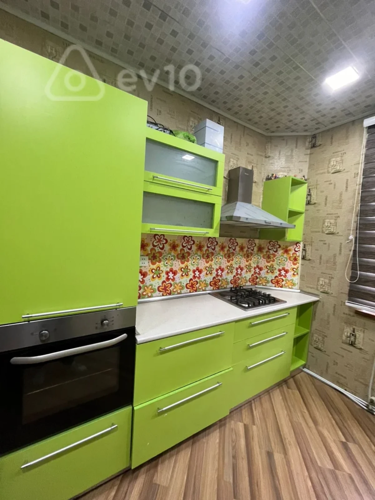 Kirayə verilir 2 otaqlı yeni tikili 45 m²