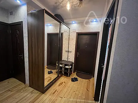 Kirayə verilir 2 otaqlı yeni tikili 90 m²