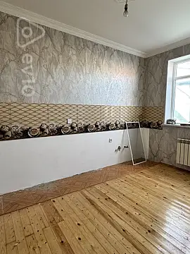 Satılır 4 otaqlı həyət evi 150 m²