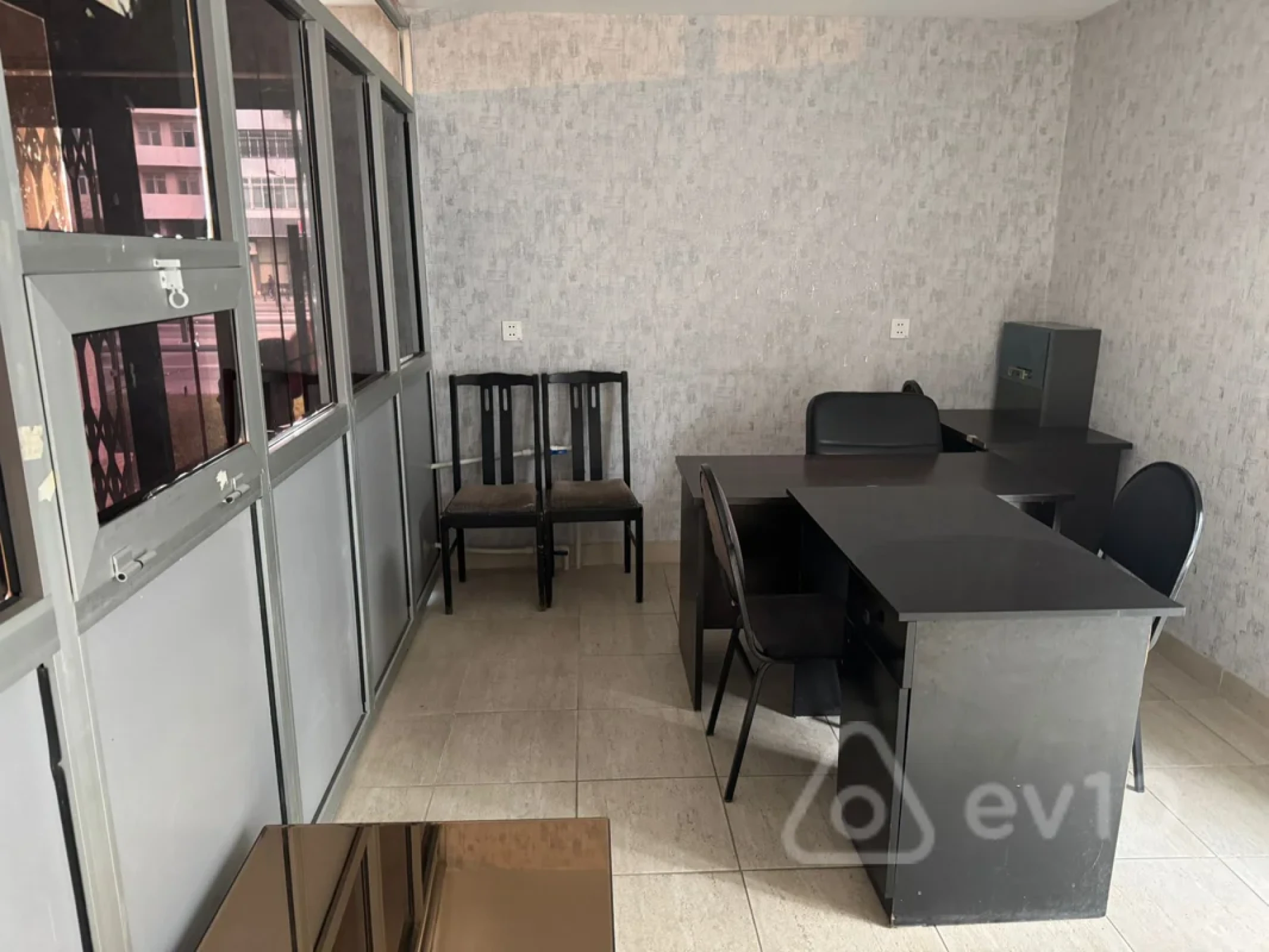 Kirayə verilir mənzil 80 m²