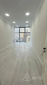 Kirayə verilir 3 otaqlı ofis 120 m²