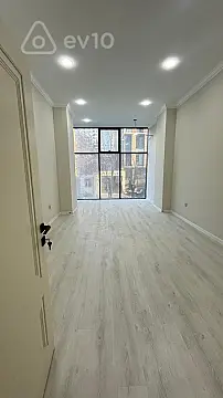 Kirayə verilir 3 otaqlı ofis 120 m²
