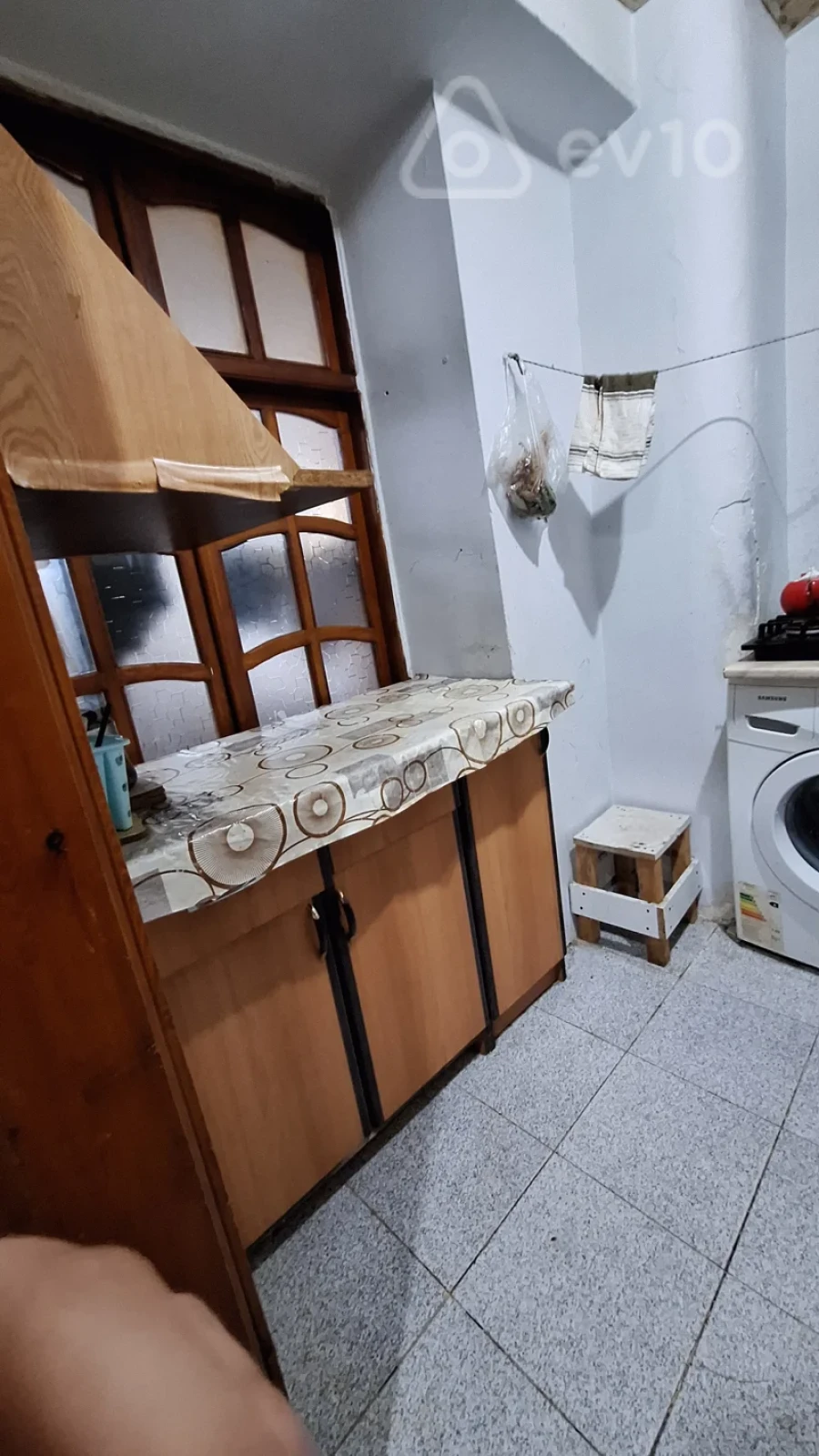 Kirayə verilir 2 otaqlı köhnə tikili 40 m²