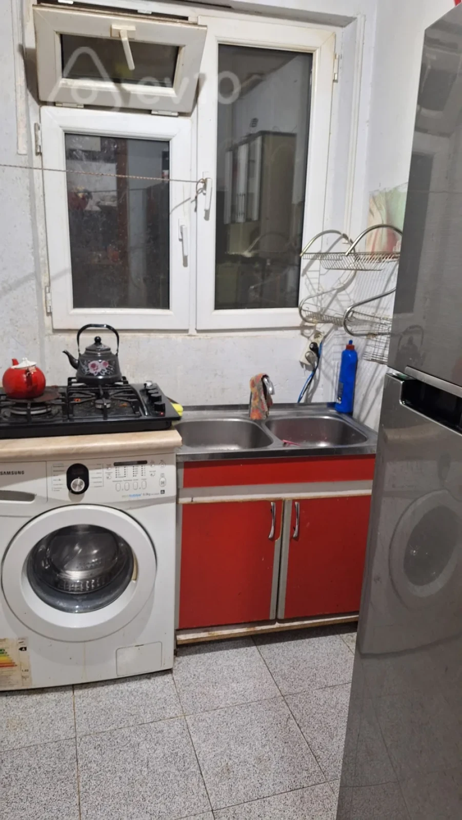 Kirayə verilir 2 otaqlı köhnə tikili 40 m²