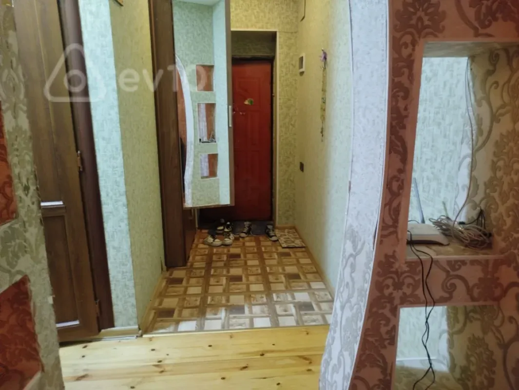 Kirayə verilir 2 otaqlı yeni tikili 76 m²