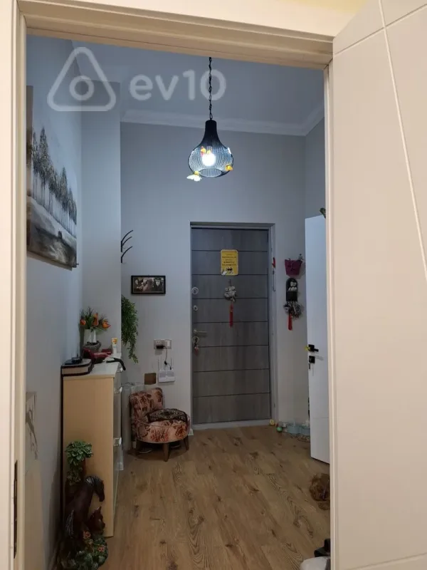 Satılır 2 otaqlı yeni tikili 53 m²