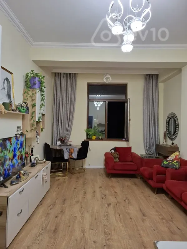 Satılır 2 otaqlı yeni tikili 53 m²