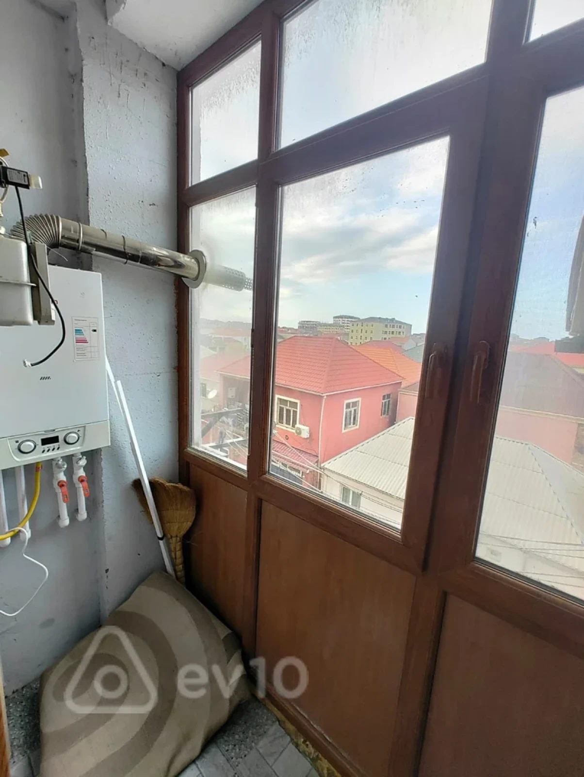 Kirayə verilir 2 otaqlı yeni tikili 50 m²