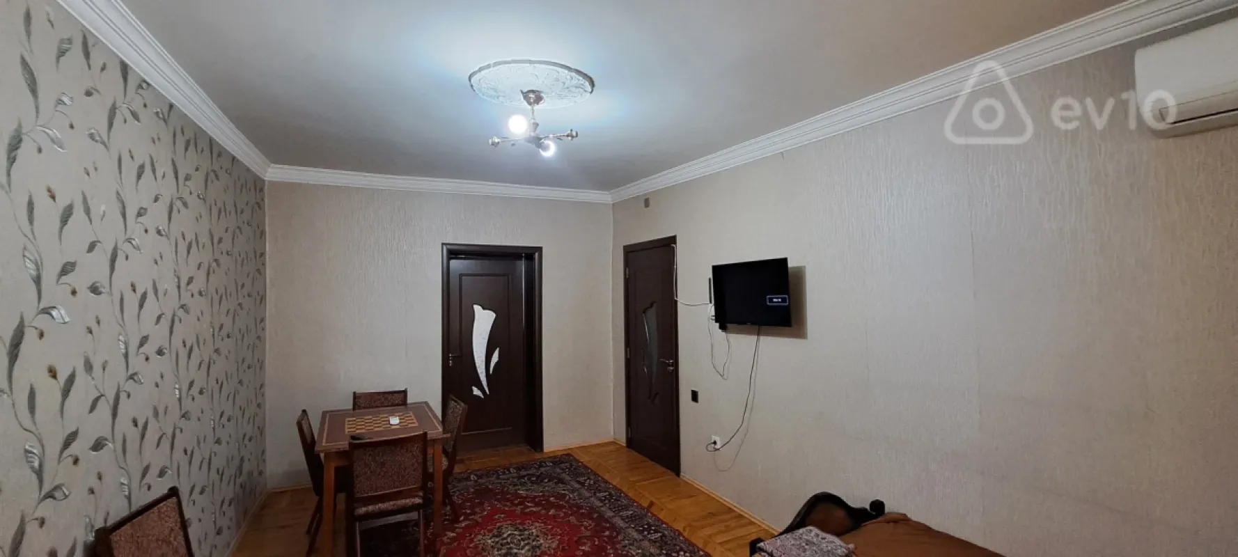 Kirayə verilir 3 otaqlı köhnə tikili 85 m²