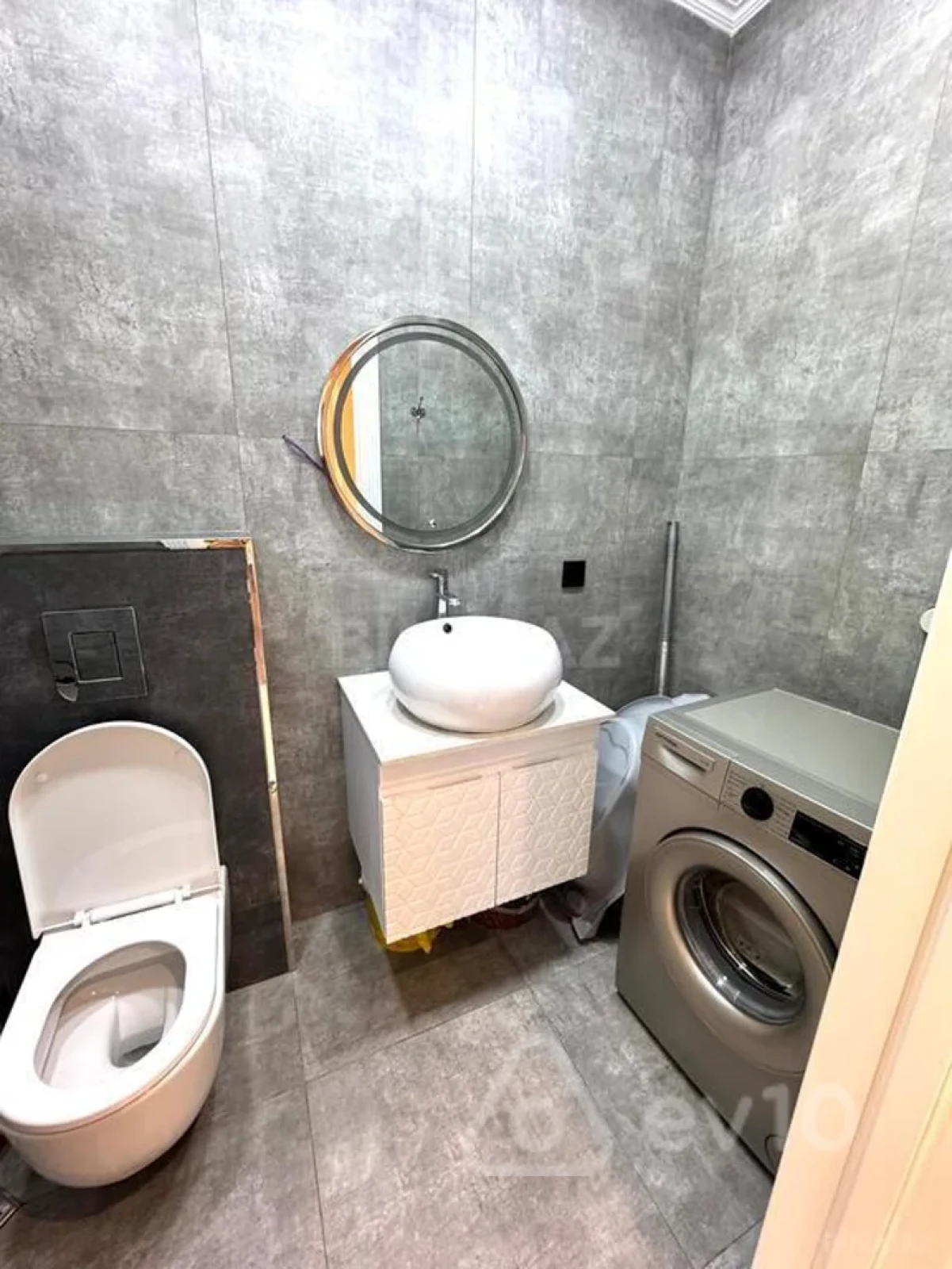 Kirayə verilir 3 otaqlı yeni tikili 100 m²