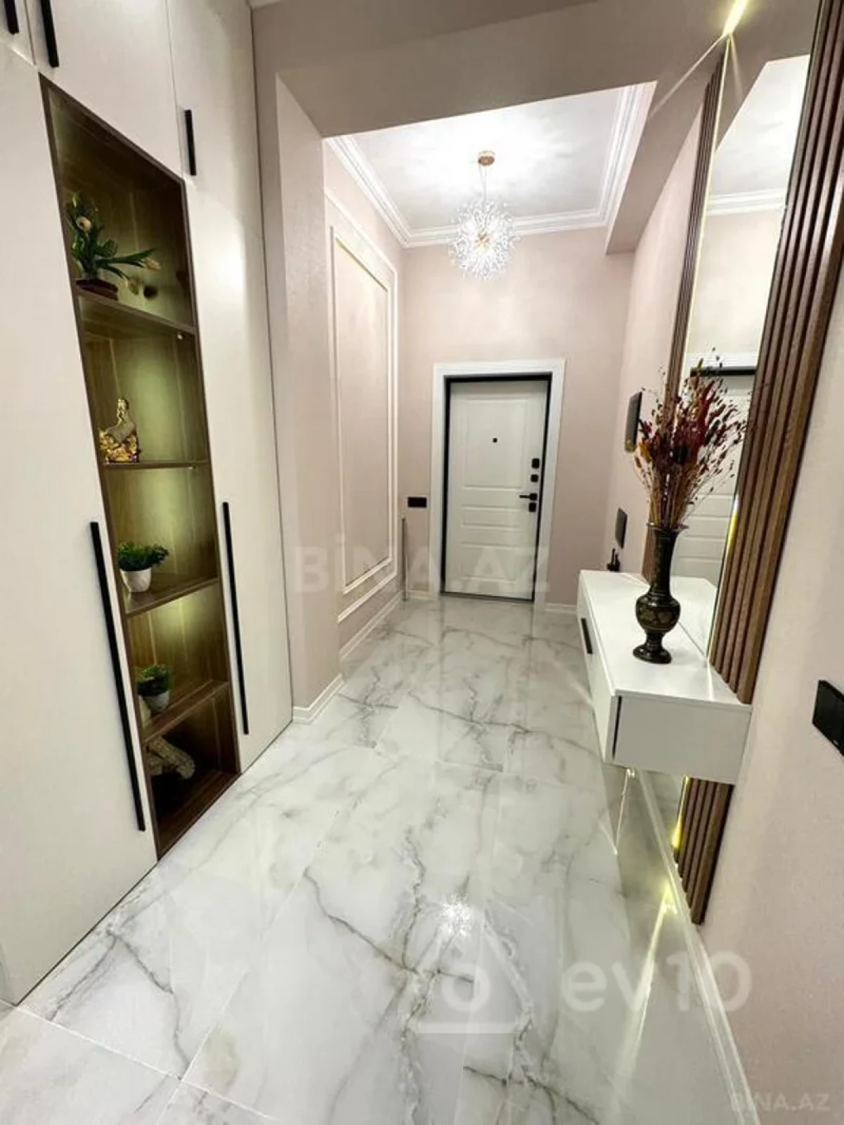 Kirayə verilir 3 otaqlı yeni tikili 100 m²