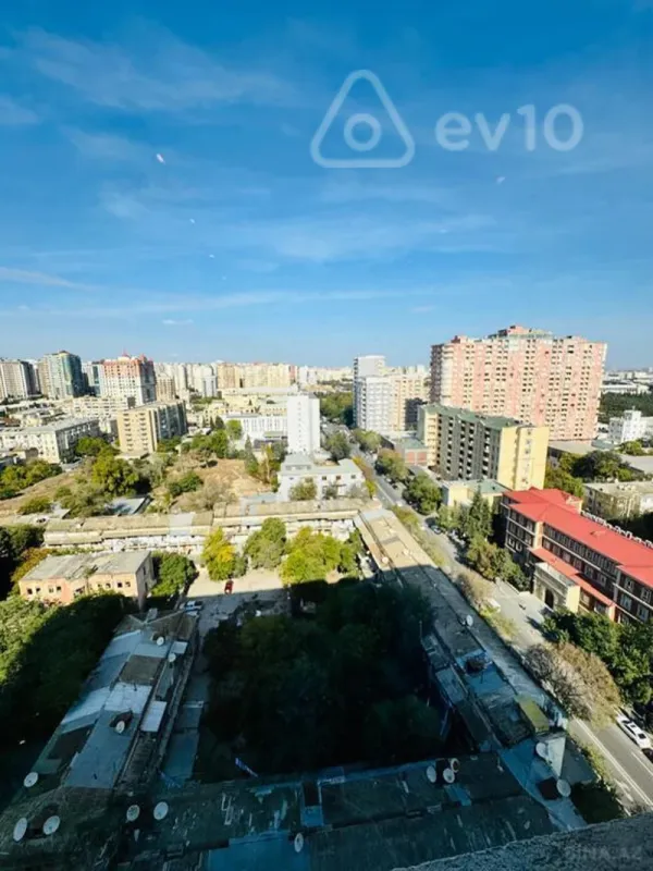 Kirayə verilir 3 otaqlı yeni tikili 100 m²