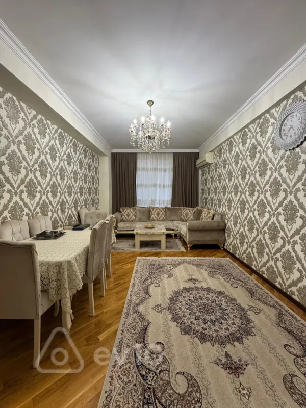 Satılır 2 otaqlı yeni tikili 80 m²