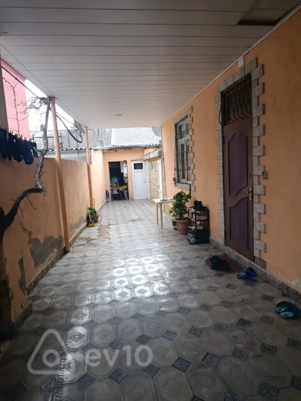 Satılır 2 otaqlı həyət evi 85 m²