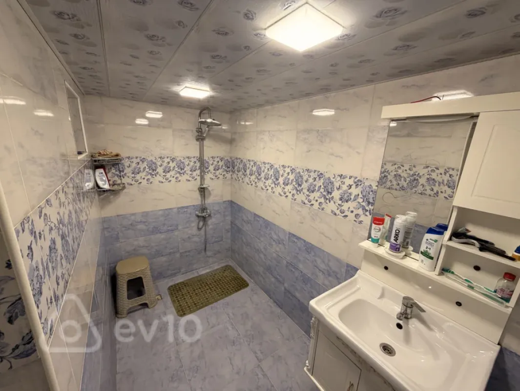 Satılır 2 otaqlı həyət evi 85 m²