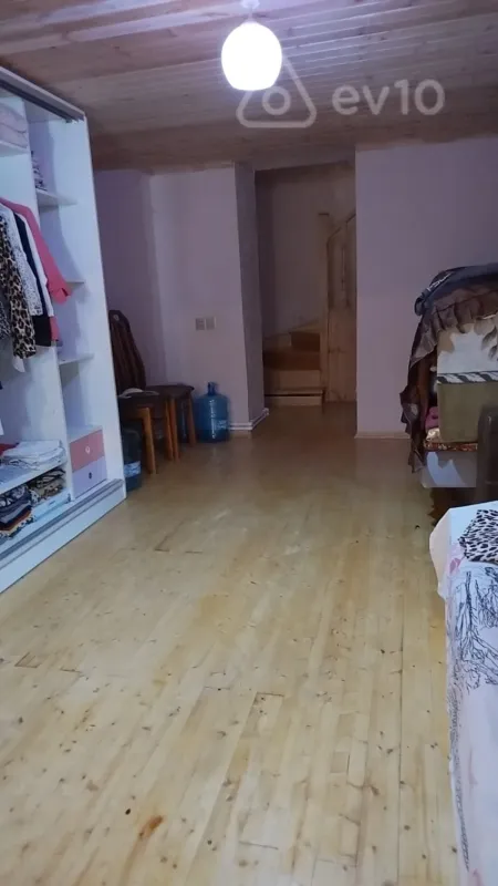 Kirayə verilir 2 otaqlı yeni tikili 76 m²