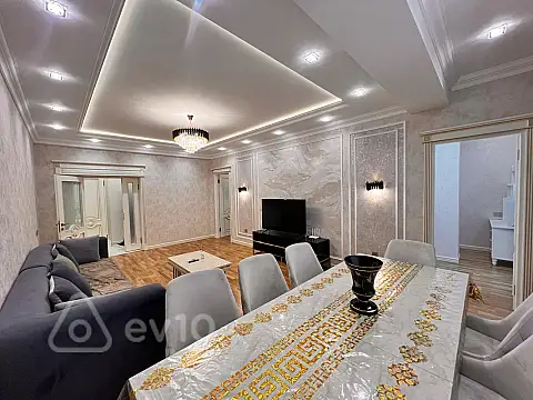 Kirayə verilir 2 otaqlı yeni tikili 75 m²