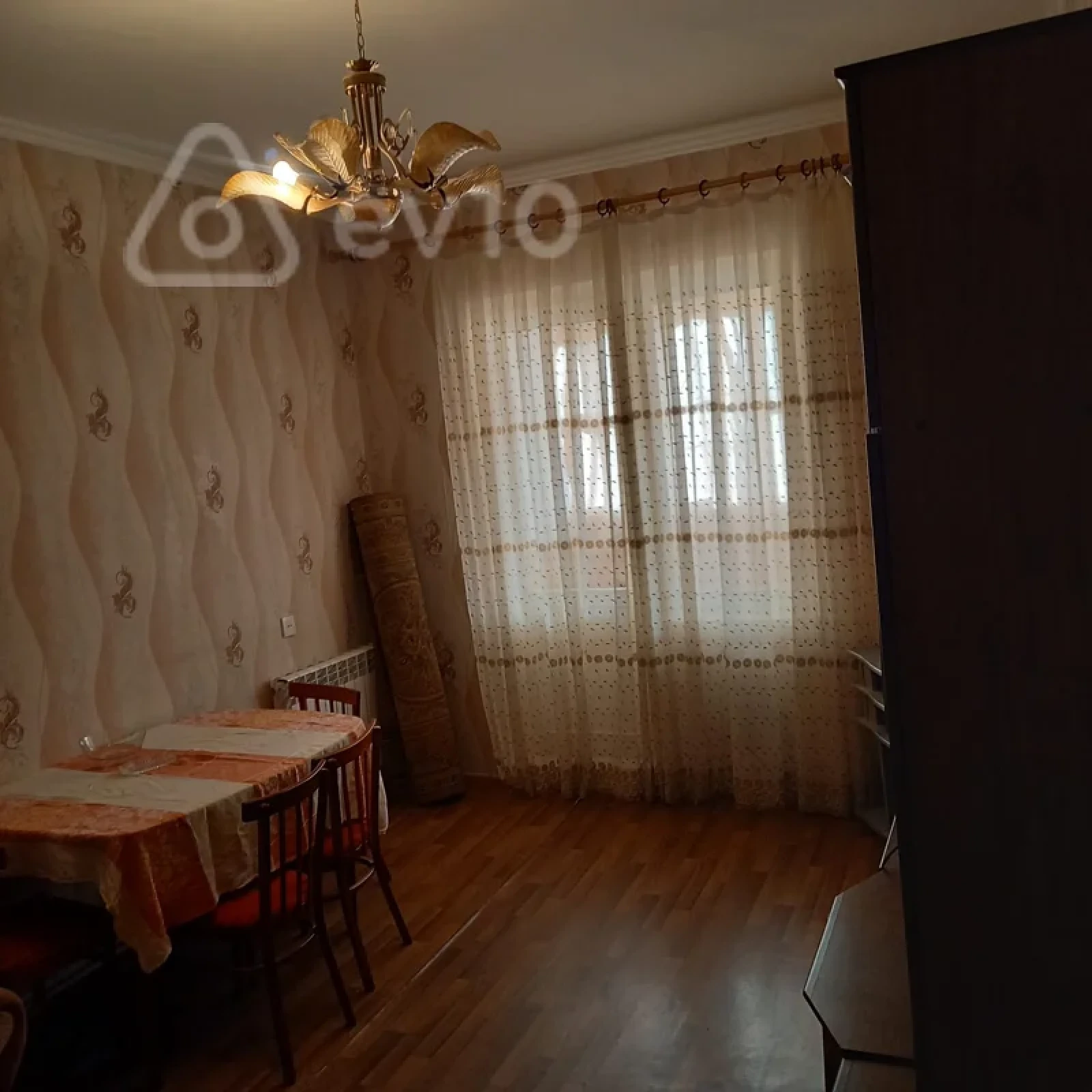 Kirayə verilir 3 otaqlı köhnə tikili 75 m²