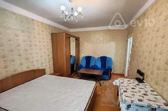 Kirayə verilir 1 otaqlı köhnə tikili 36 m² — Bakı, Nərimanov 1 otaq 36.00 m²
