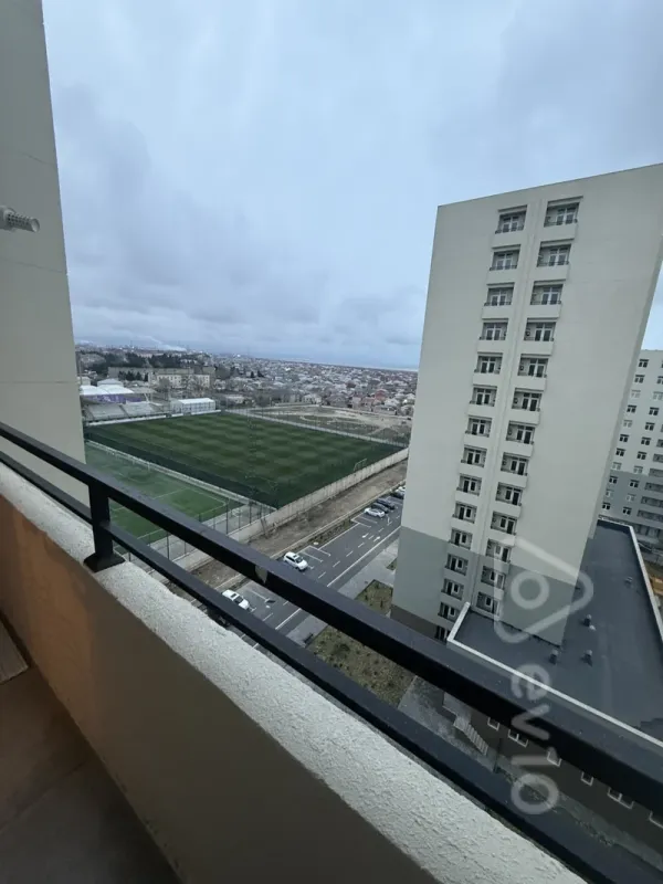 Kirayə verilir 3 otaqlı yeni tikili 80 m²